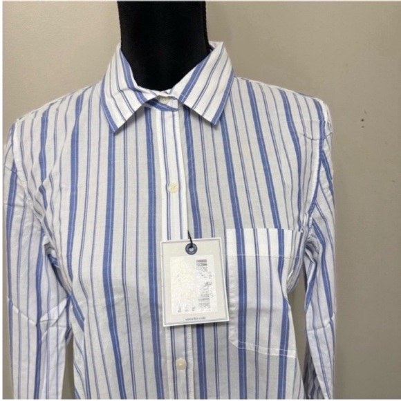 NWT UNTUCKit Women’s PERSE Blue and White Striped Button Down Shirt Size 6 - Picture 2 of 10